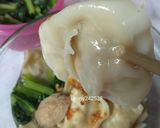 Foto langkah ke 6 dari resep Pangsit bakso kuah.