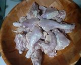A picture of step 1 of Desi Chicken Handi.