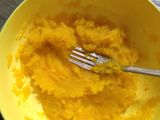 Klepon labu kuning