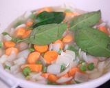 Foto langkah ke 3 dari resep Ultimate Chicken Soup for the Soul.