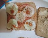 A picture of step 3 of Veg sandwich.