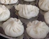 A picture of step 1 of Chicken Momos.