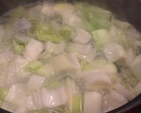 Foto del paso 3 de la receta: Crema de puerros y calabacín con kéfir