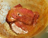Une image de l'étape 1 de Steaks de bœuf mariné.