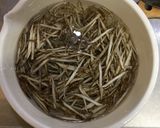 Foto del paso 3 de la receta: La kimpira gobou