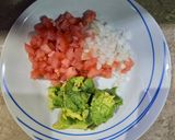 Foto del paso 3 de la receta: Mini tacos de deshebrada preparada