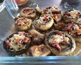 Foto del paso 4 de la receta Champiñones 🍄 rellenos de jamón ibérico 😛