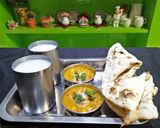 A picture of step 2 of Thandi lassi.