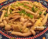 A picture of step 8 of Silky Eggs with White Beech Mushrooms (Full Version).