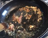 Une image de l'étape 7 de Trévise farcie aux anchois,parmesan et câpres italiennes et sa couronne d oignons de roscoff.