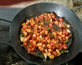 Foto del paso 5 de la receta: Paella sabrosa y fácil de cocinar de marisco al horno