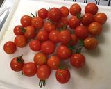 Une image de l'étape 8 de Salade de pommes de terre aux harengs, légumes et câpres.