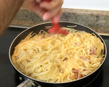 Foto del paso 7 de la receta: Pasta con salsa carbonara tradicional