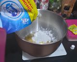 Foto langkah ke 1 dari resep Mille Crepes Red Valvet.