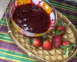 Foto langkah ke 3 dari resep Selai Strawberry.