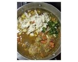 A picture of step 7 of Chicken curry.