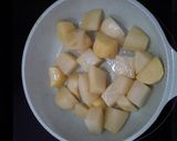 Hình bước làm 3 của món Cà ri bò