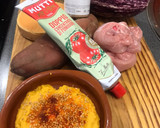 Foto del paso 1 de la receta: Delicias de pollo al horno con verduras ahumadas y base de hummus