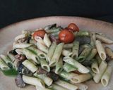 Foto del paso 9 de la receta: Macarrones con setas y salsa de espirulina