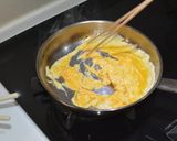 蝦仁蛋炒飯。不用隔夜飯也能粒粒分明!的食譜步驟3照片