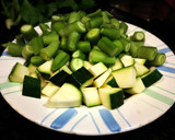Foto del paso 2 de la receta: Sopa de hortalizas con garbanzos y fideos