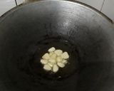 Foto langkah ke 1 dari resep Sambal sari laut / kemangi.