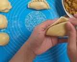 Foto langkah ke 8 dari resep CEMILAN KARIPAP (CHIKEN CURRY PUFF) PASTEL MALAYSIA.