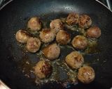 Foto langkah ke 3 dari resep 213. Swedish Meatball KW.