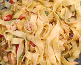 Foto del paso 7 de la receta: Pasta con salmón zucchini y cherry