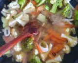Foto langkah ke 2 dari resep Capjay Kuah Seafood.