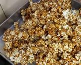 Foto langkah ke 6 dari resep Caramel Popcorn.