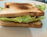 Foto langkah ke 4 dari resep Sandwich Roti Tawar Telur.