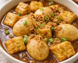 Foto langkah ke 5 dari resep Semur Tahu Telur Simpel.