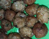 Foto langkah ke 3 dari resep Tahu Bulat.
