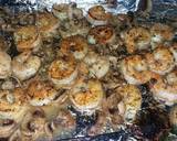 Shrimp and Mushrooms in Honey Wine Sauce recipe step 2 photo