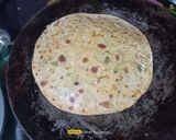 A picture of step 7 of Stuffed Green Peas Paratha.