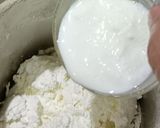 A picture of step 2 of Bhapa Chhena Sandesh.
