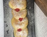 Foto langkah ke 9 dari resep Bomboleni isi Strawberry.