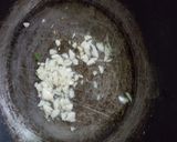 A picture of step 4 of Chicken manchurian.