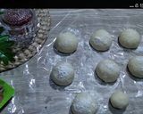 Foto langkah ke 10 dari resep Roti lembut tanpa telur hanya diulen 5 menit saja (pizza roll).