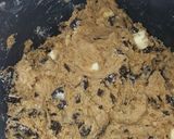 A picture of step 1 of Oreo & Nutella Cookie Pie.