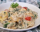 Foto del paso 13 de la receta: Tortellinis en salsa con tomate y espinacas