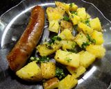 Foto del paso 7 de la receta: Butifarra con papas rústicas crocantes al curry