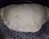A picture of step 10 of Cheese stuffed garlic bread.