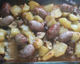 Foto del paso 3 de la receta Butifarras al horno con setas portobello y patatas especiadas