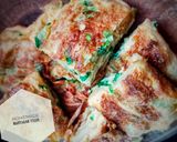 Foto langkah ke 5 dari resep Homemade Martabak Telur.