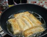 A picture of step 3 of Fried Spring Rolls.
