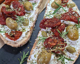 Foto del paso 5 de la receta: Bruschettas Mediterráneas