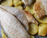 Foto del paso 7 de la receta: Dorada al horno con patatas