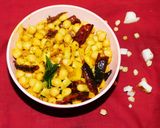 A picture of step 4 of Kabuli chana Sundal (Garbanzo beans).